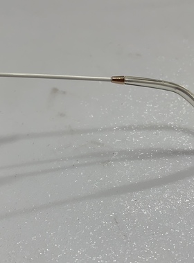 偏光镜艾尼雅厚重板材框金属腿