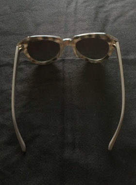 白豹纹港风三角框太阳镜复古墨镜拍照艾尼雅偏光镜开车专用包邮