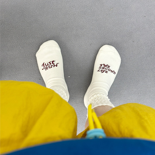 TINGOPLANET men's and women's same style pure cotton socks