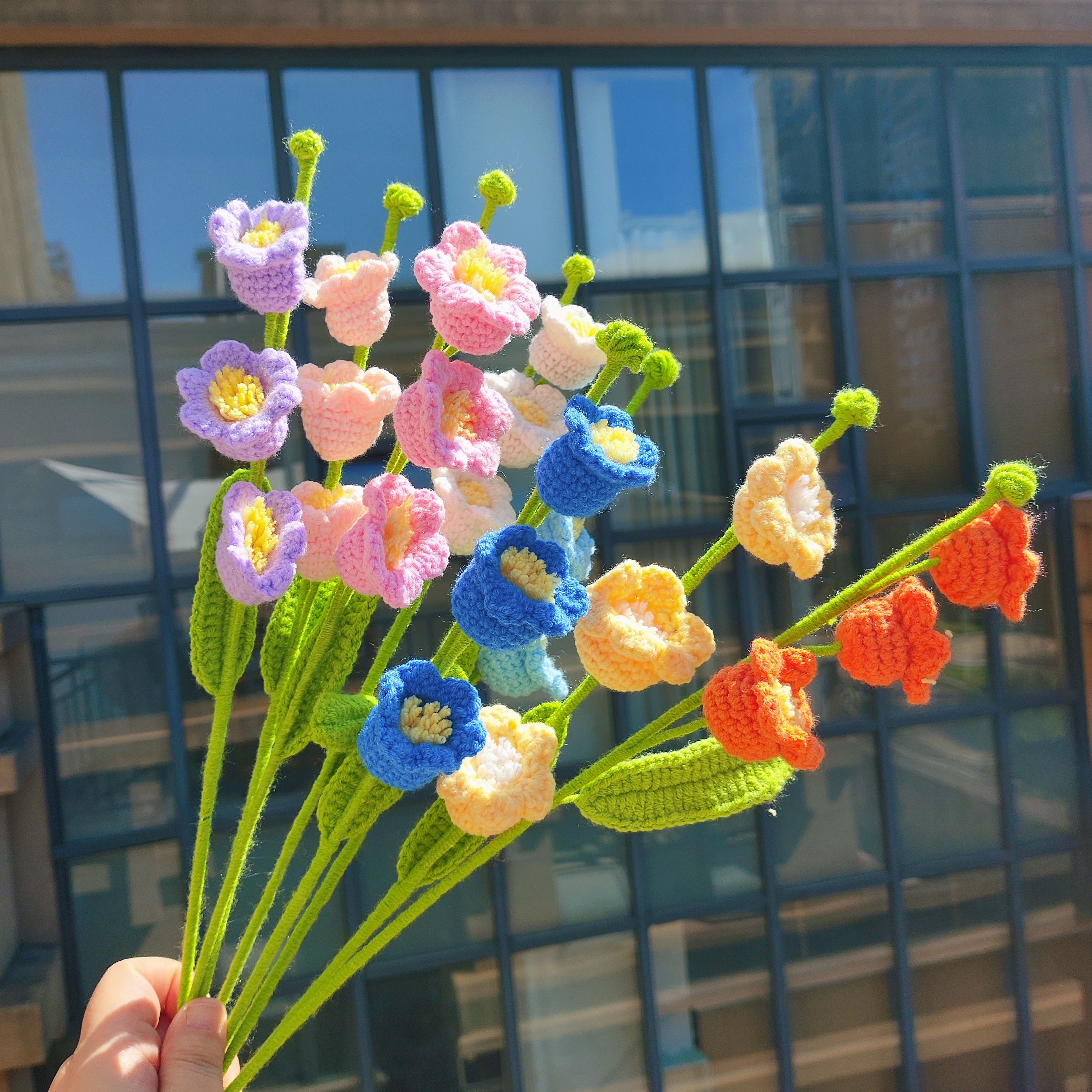 成品手工编织毛线三头铃兰单支花束三八母亲节礼物家居装饰手钩花