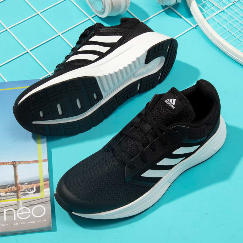 炫动运动户外专营店Adidas阿迪达斯男鞋旗舰正品新款秋冬跑步鞋透气运动鞋男0