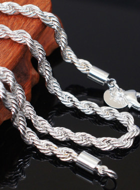 通用时尚风银饰项链