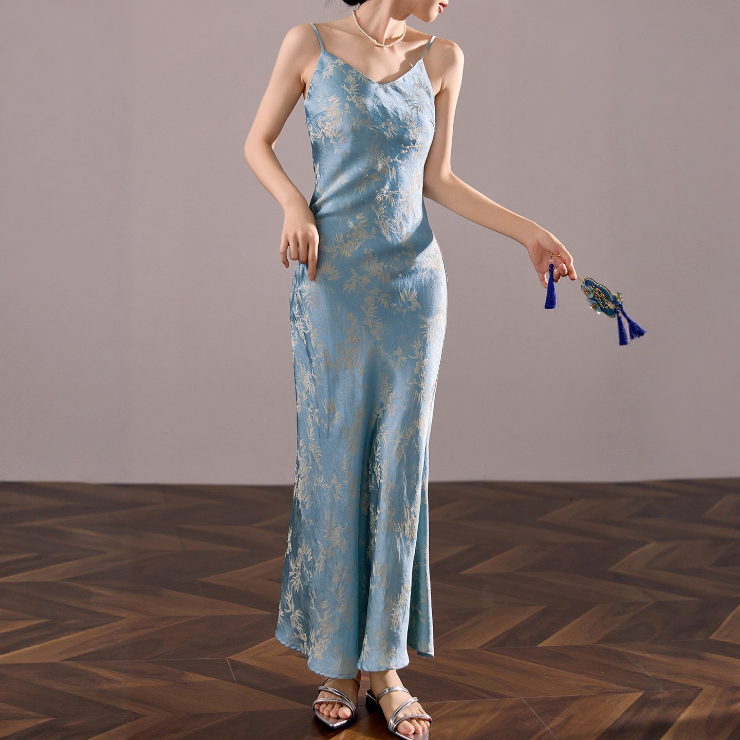 弥蝶【蓝金竹韵】新中式提花吊带长裙2026夏季国风显瘦内搭连衣裙,淘宝优惠券,粉丝福利购,淘宝优惠卷