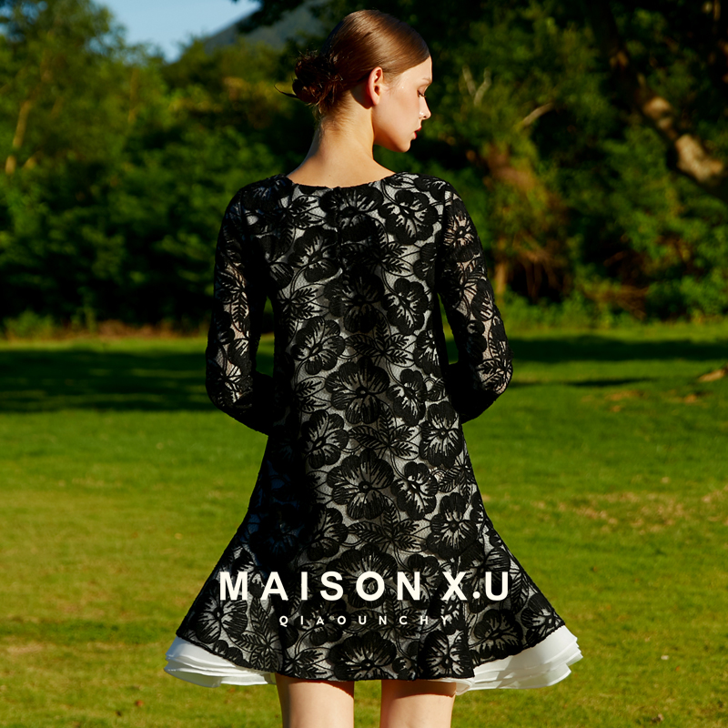 人间富贵花 MAISON X.U｜高定设计师品牌黑色蕾丝宽松小A摆连衣裙