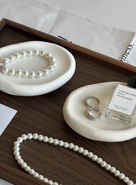 创意陶瓷圆形桌面摆件韩版简约小众装饰品首饰ins香薰收纳托盘子