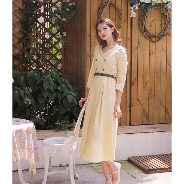 Instagram style spring and autumn women's dress, retro dress, commuting style, French style temperament dress, 3/4 sleeve waist cinched midi long skirt