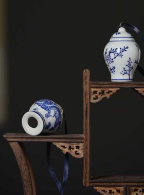 新中式青花瓷小花瓶挂件年宵红酸枝装饰diy手工车挂风铃配件摆件