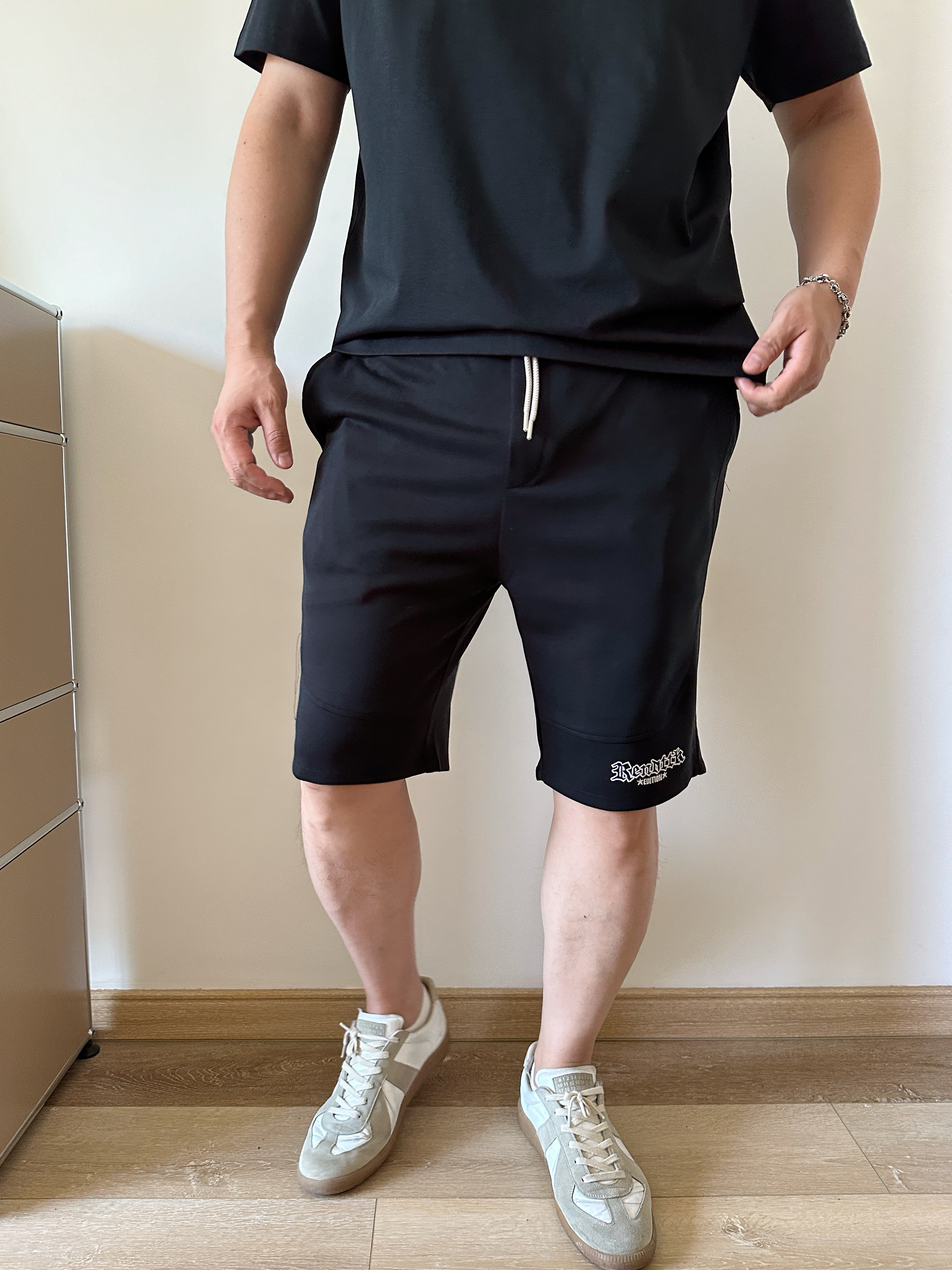 DAEVU夏季大码男装铜氨丝薄料高弹加肥加大男士休闲短裤五分裤