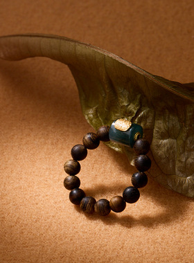 天然4mm海南沉水野生沉香戒指蓝水翡翠扎基拉姆戒指闺蜜礼物