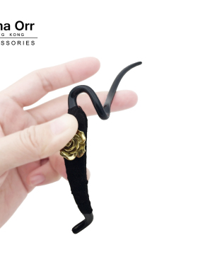 AO品牌简约金玫瑰扭夹轻便掰不断
