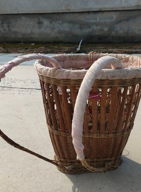 民俗老物件背篓竹篮子竹编背篓