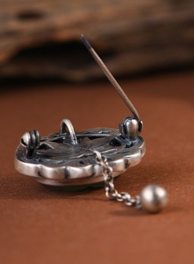 小众设计女款莲花和田玉胸针吊坠