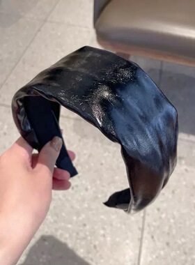 美拉德PU皮质宽边发箍女高颅顶压发头箍洗脸百搭复古显脸小头饰