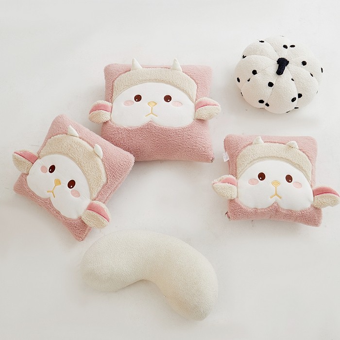 手拎萌萌羊抱枕被两用加厚加绒保暖学生办公室汽车载靠垫午睡毯子,淘宝优惠券,粉丝福利购,淘宝优惠卷