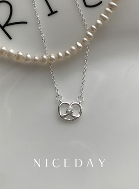 Niceday新款S925纯银碱水面包结锁骨链ins风小众简约百搭高级项链