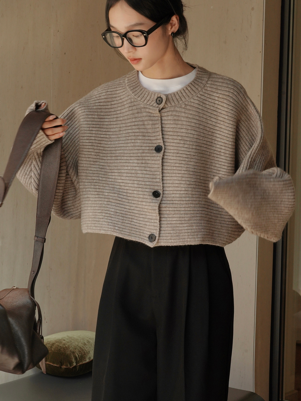 冬季新款韩系温柔气质廓形蝙蝠袖毛衣开衫休闲宽松显瘦上衣女
