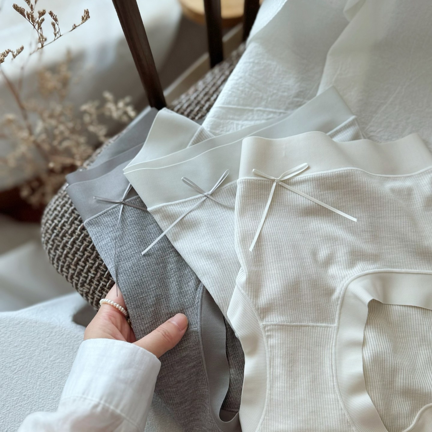 50支超细莫代尔无痕超大弹力女士内裤女生纯色A类纯棉裆包臀螺纹,淘宝优惠券,粉丝福利购,淘宝优惠卷