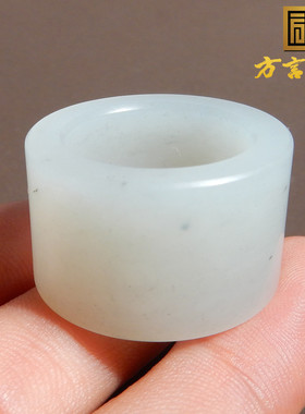 未能留皮22万无结构羊脂玉带墨点