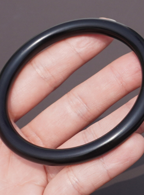 和田玉细腻漆黑如墨墨玉籽料手镯