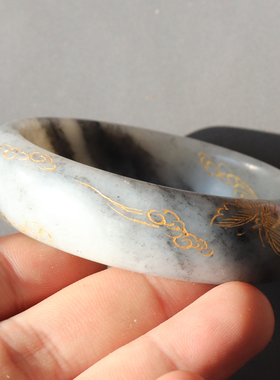 惊呆方言和田玉佩戴级细腻油润青花籽料一线天描金意境60mm手镯A8