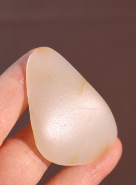 新疆撒金皮白玉籽料原石玩料把件