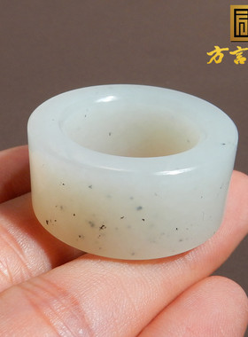 放巨漏22万元无结构羊脂玉带墨点