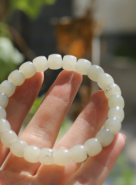 新疆白玉底点墨青花籽料8mm手串