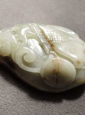 方言油烟皮三色青白籽鱼手把件