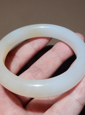 方言正品且末羊脂白玉高冰手镯