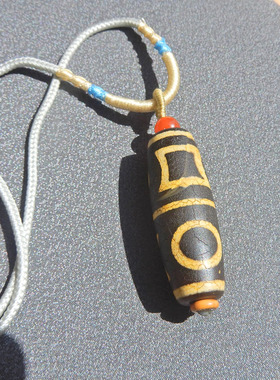 包浆日月星辰天珠玛瑙吊坠