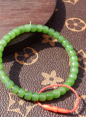俄罗斯色标阳绿碧玉6m直切珠手串