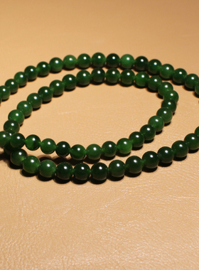 方言和田玉俄高脂辣阳绿碧玉手串