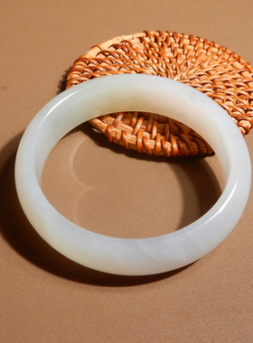 青海老坑料淡烟青紫罗兰57mm手镯