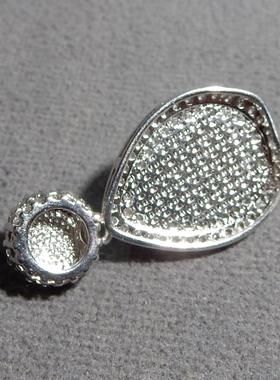 方言和田玉特色荔枝冻冰种佩戴级玛瑙玉髓绿色水滴镶嵌吊坠挂件R9