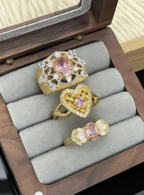 新款时尚粉钻蝴蝶结复古镂空拉丝戒指女可调节小众设计感精致指环