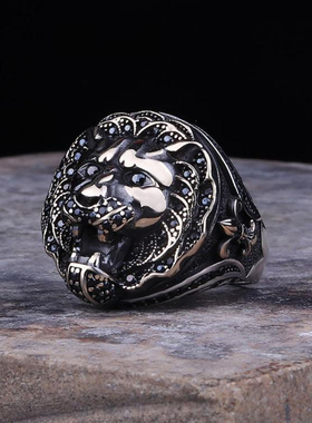 男纯银复古绿色锆石戒指微石刺绣