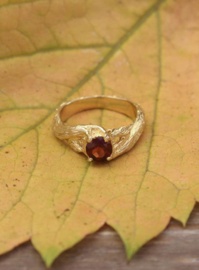 14K黄金复古天然石榴石宝石戒指