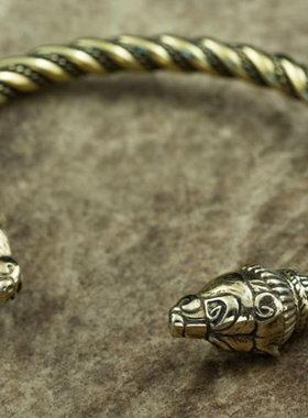 复古北欧男黄铜熊扭环手镯开口