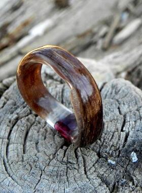天然红色小石榴石不规则木制戒指