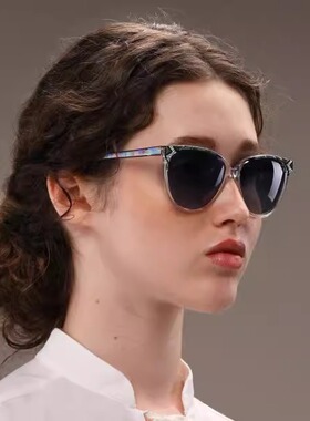 彩色镜框蓝色镜片偏光太阳眼镜