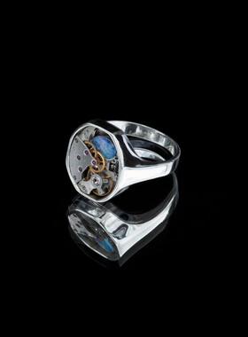 彩虹蛋白石镶嵌机械手表机芯戒指