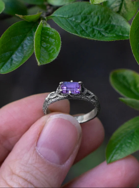 精灵八角形戒指纯银天然绿色宝石