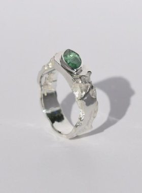 纯银复古天然祖母绿戒指镶嵌宝石