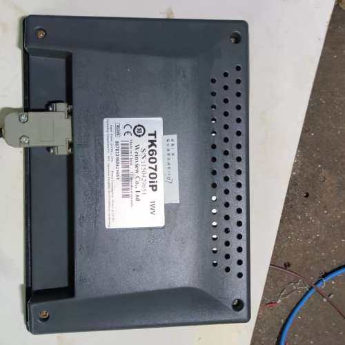 议价威纶触摸屏，tk6070ip，保护膜还在，好。 - 图0