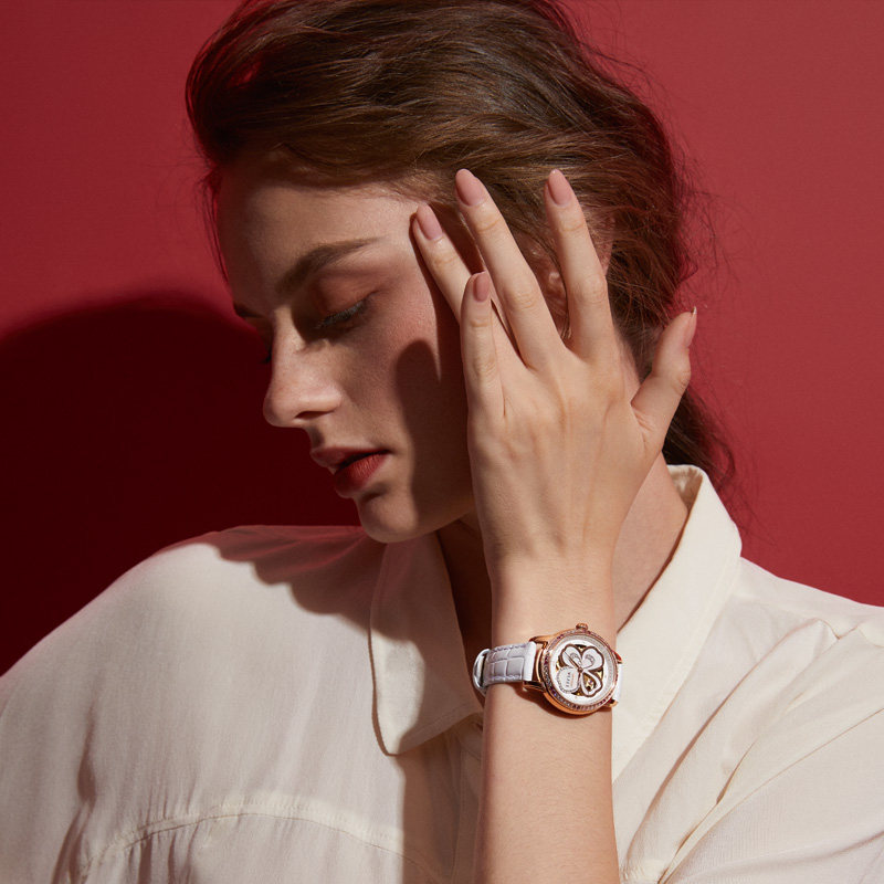 高圆圆同款飞亚达四叶草女士机械表 飞亚达国产腕表