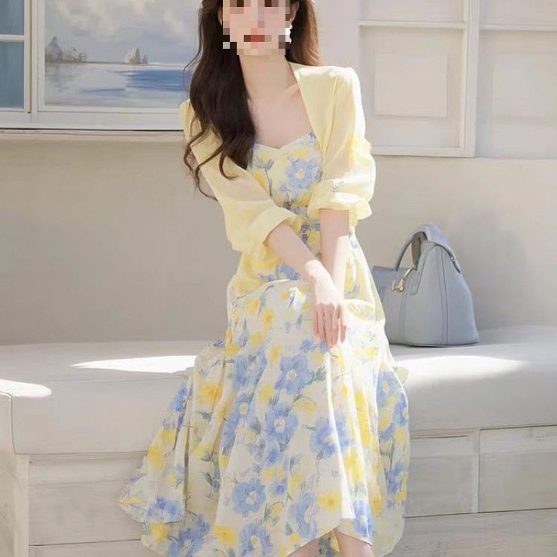 碎花雪纺连衣裙女2026夏修身显瘦减龄海边渡假开衫吊带裙子两件套