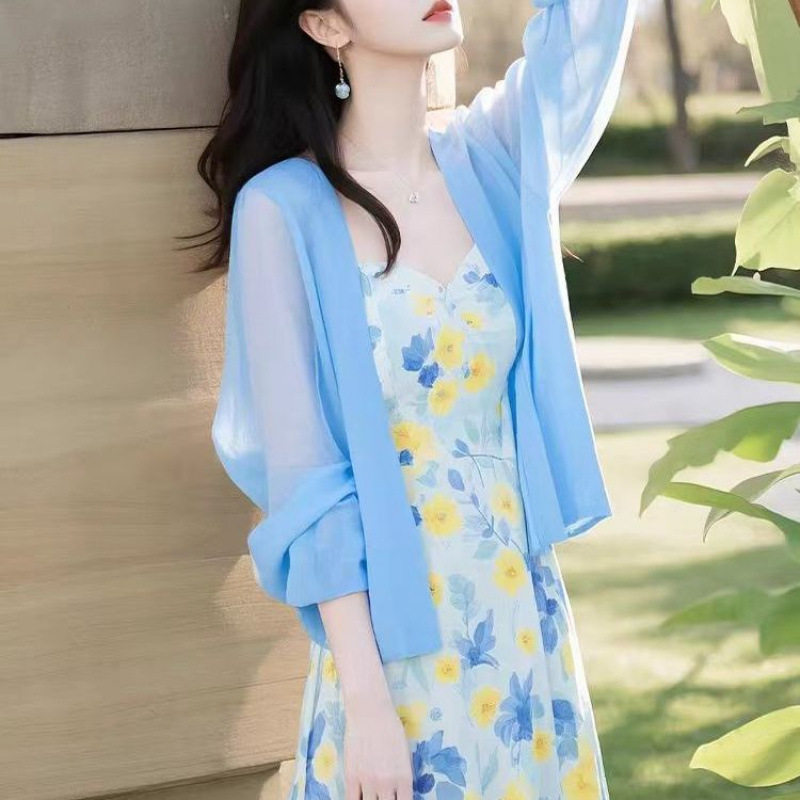 碎花雪纺连衣裙女2026夏修身显瘦减龄海边渡假开衫吊带裙子两件套