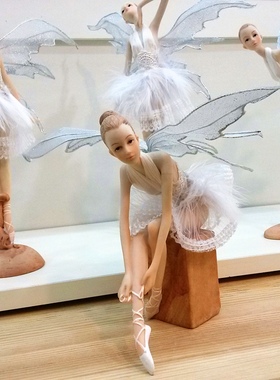 古典芭蕾娃娃家居摆件工艺品