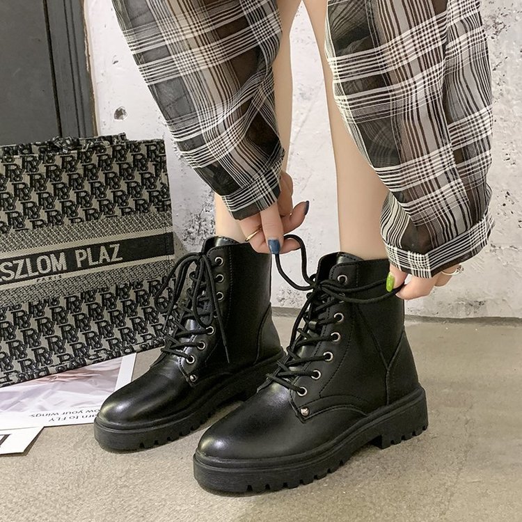 2020新款短筒马丁靴女短靴子女靴皮靴boots shoes 女鞋women