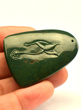 天然阿拉善玛瑙荷塘鱼趣吊坠挂件